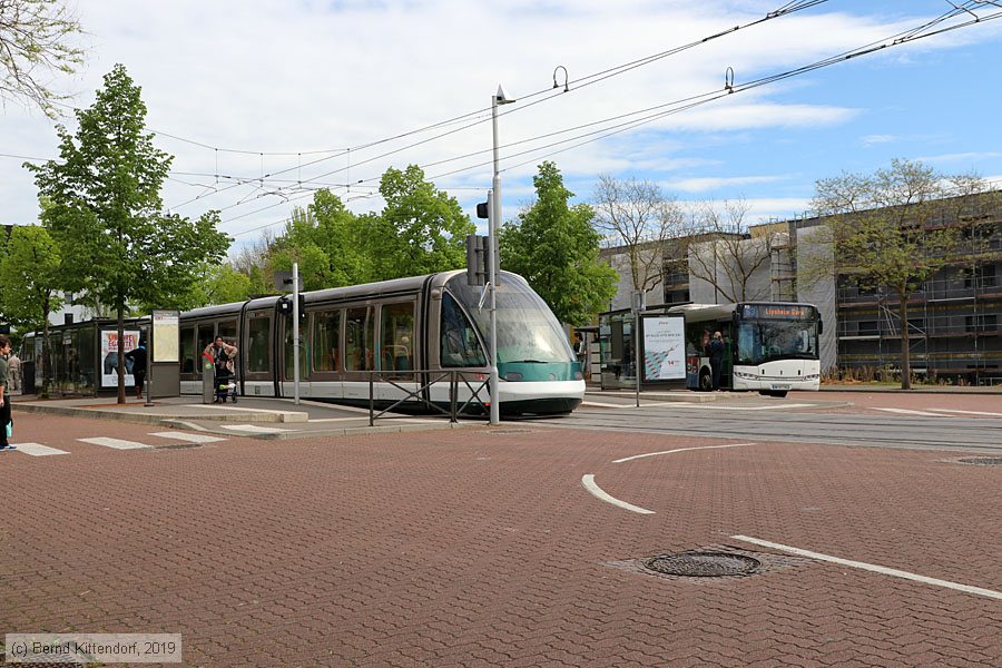 Straßenbahn Strasbourg - 1053
/ Bild: strasbourg1053_bk1904250103.jpg Straßenbahn Strasbourg - 1053
/ Bild: strasbourg1053_bk1904250103.jpg