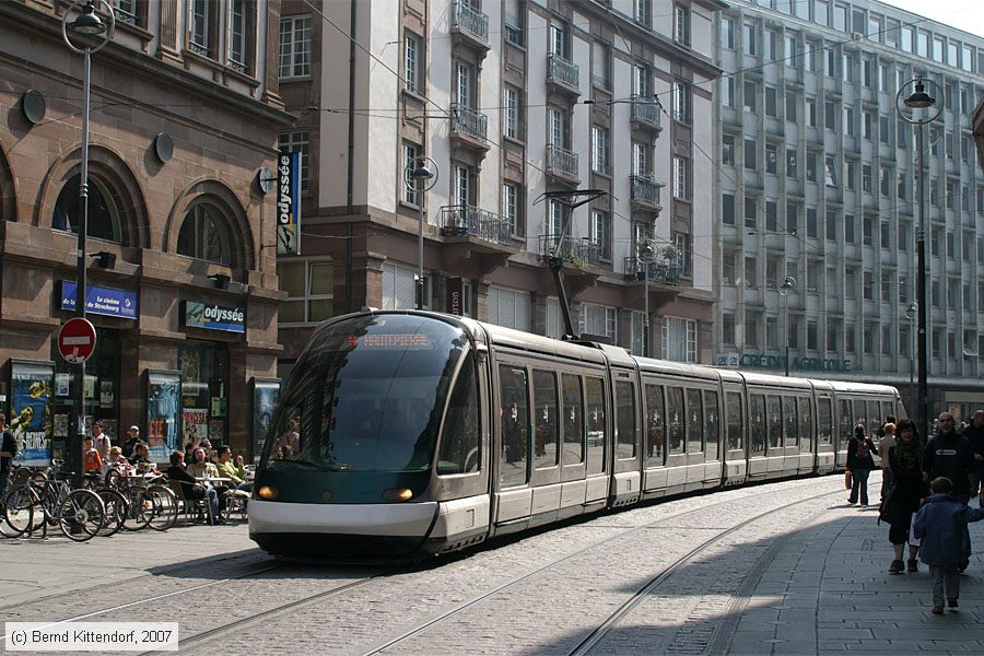 Straßenbahn Strasbourg - 1055
/ Bild: strasbourg1055_bk0704070169.jpg Straßenbahn Strasbourg - 1055
/ Bild: strasbourg1055_bk0704070169.jpg