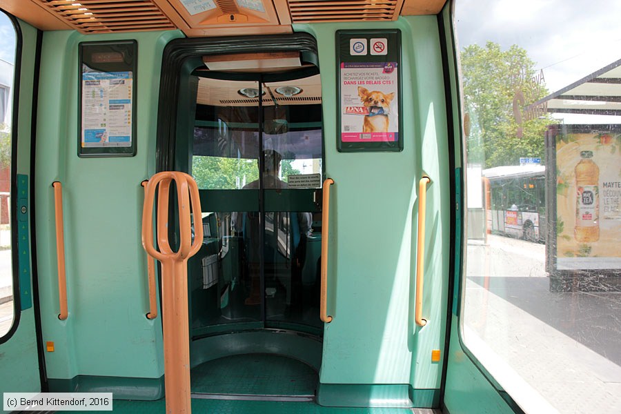 Straßenbahn Strasbourg - 1065 - Innenansicht
/ Bild: strasbourg1065_bk1607010092.jpg Straßenbahn Strasbourg - 1065 - Innenansicht
/ Bild: strasbourg1065_bk1607010092.jpg