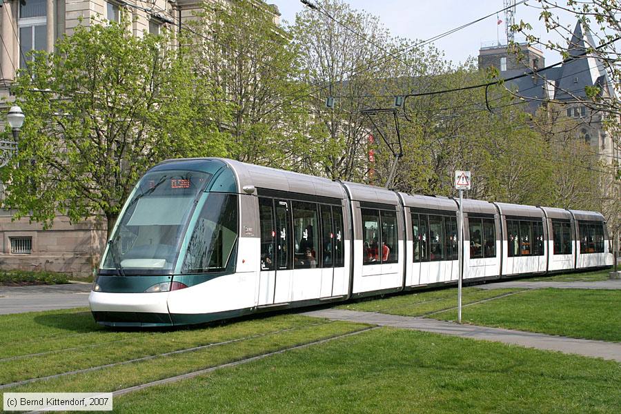 Straßenbahn Strasbourg - 2008
/ Bild: strasbourg2008_bk0704070284.jpg Straßenbahn Strasbourg - 2008
/ Bild: strasbourg2008_bk0704070284.jpg
