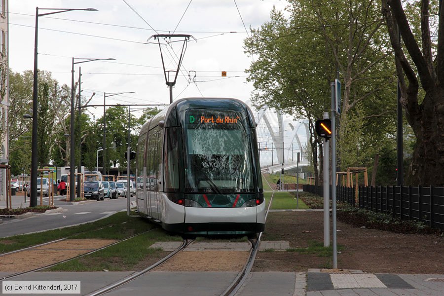 Straßenbahn Strasbourg - 2008
/ Bild: strasbourg2008_bk1705020118.jpg Straßenbahn Strasbourg - 2008
/ Bild: strasbourg2008_bk1705020118.jpg