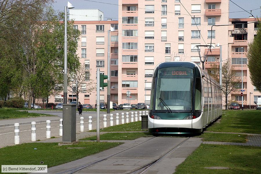 Straßenbahn Strasbourg - 2032
/ Bild: strasbourg2032_bk0704070251.jpg