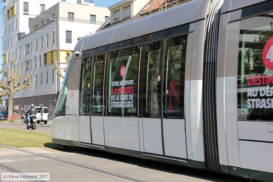 Straßenbahn Strasbourg - 2035
/ Bild: strasbourg2035_bk1704300130.jpg Straßenbahn Strasbourg - 2035
/ Bild: strasbourg2035_bk1704300130.jpg