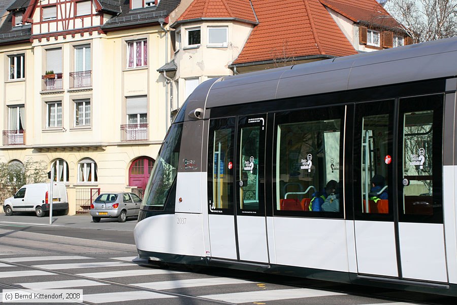 Straßenbahn Strasbourg - 2037
/ Bild: strasbourg2037_bk0802230094.jpg