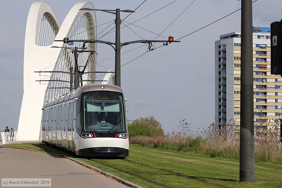 Straßenbahn Strasbourg - 3015
/ Bild: strasbourg3015_bk1904240201.jpg