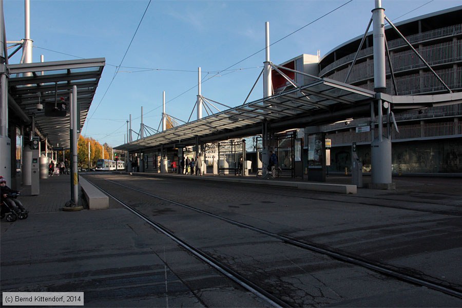 Straßenbahn Strasbourg - Anlagen
/ Bild: strasbourganlagen_bk1411080122.jpg Straßenbahn Strasbourg - Anlagen
/ Bild: strasbourganlagen_bk1411080122.jpg
