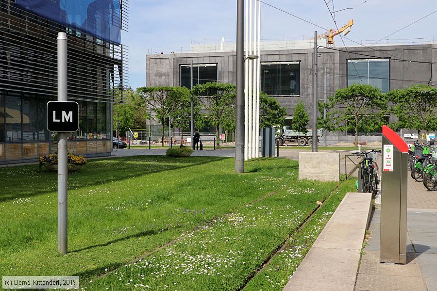 Straßenbahn Strasbourg - Anlagen
/ Bild: strasbourganlagen_bk1904250205.jpg