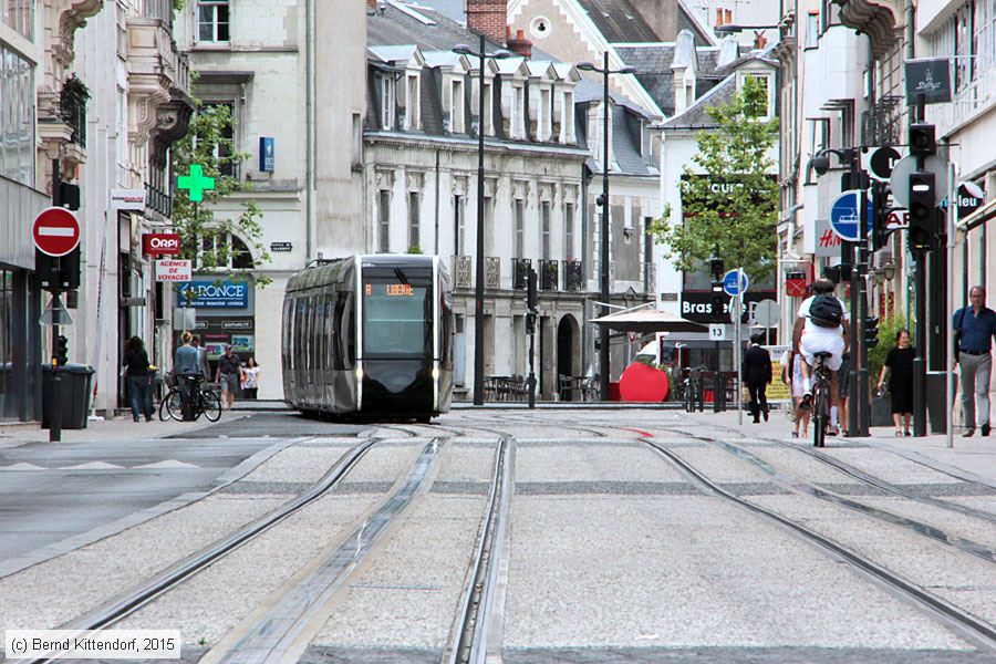 Straßenbahn Tours - 056
/ Bild: tours056_bk1507210164.jpg