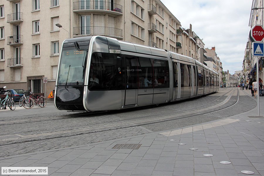 Straßenbahn Tours - 056
/ Bild: tours056_bk1507210165.jpg
