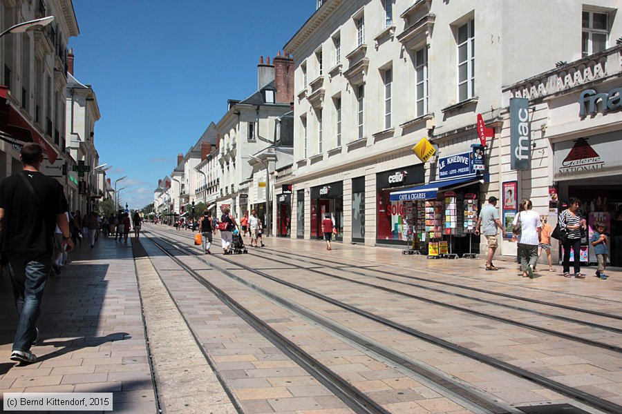 Straßenbahn Tours - Anlagen
/ Bild: toursanlagen_bk1507210193.jpg