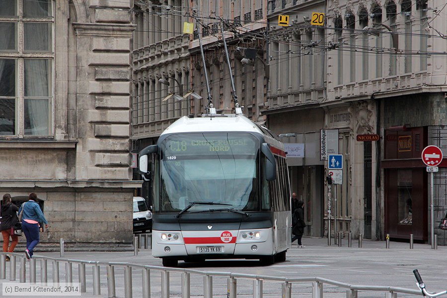 Trolleybus Lyon - 1829
/ Bild: lyon1829_bk1404300282.jpg Trolleybus Lyon - 1829
/ Bild: lyon1829_bk1404300282.jpg