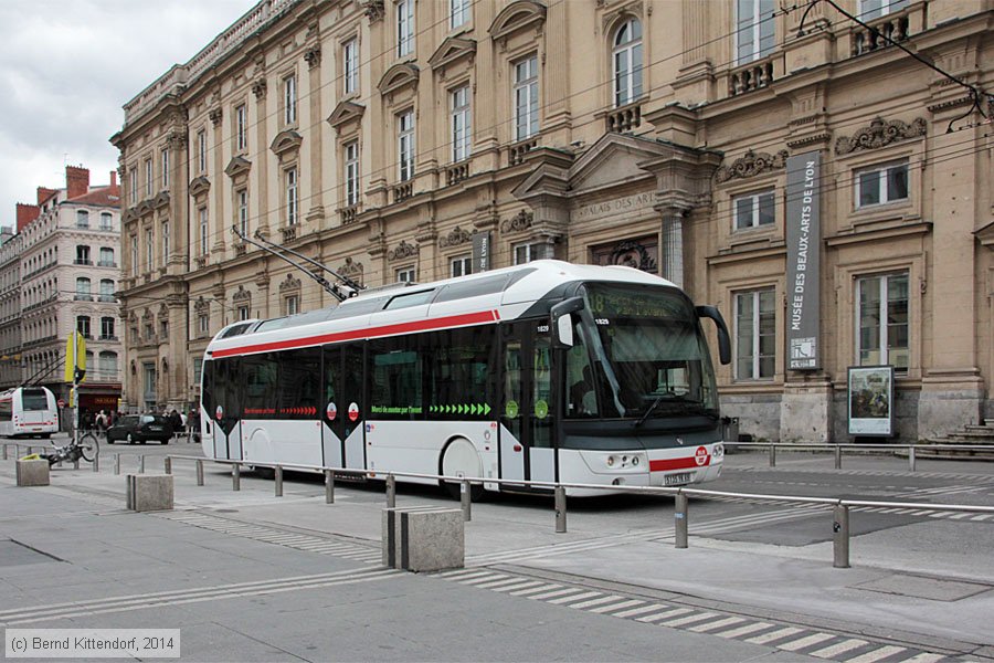 Trolleybus Lyon - 1829
/ Bild: lyon1829_bk1404300284.jpg