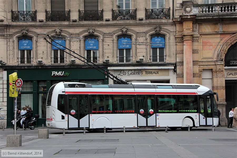 Trolleybus Lyon - 1829
/ Bild: lyon1829_bk1404300285.jpg Trolleybus Lyon - 1829
/ Bild: lyon1829_bk1404300285.jpg