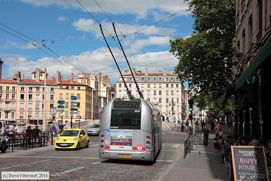 Trolleybus Lyon - 1920
/ Bild: lyon1920_bk1406290262.jpg Trolleybus Lyon - 1920
/ Bild: lyon1920_bk1406290262.jpg