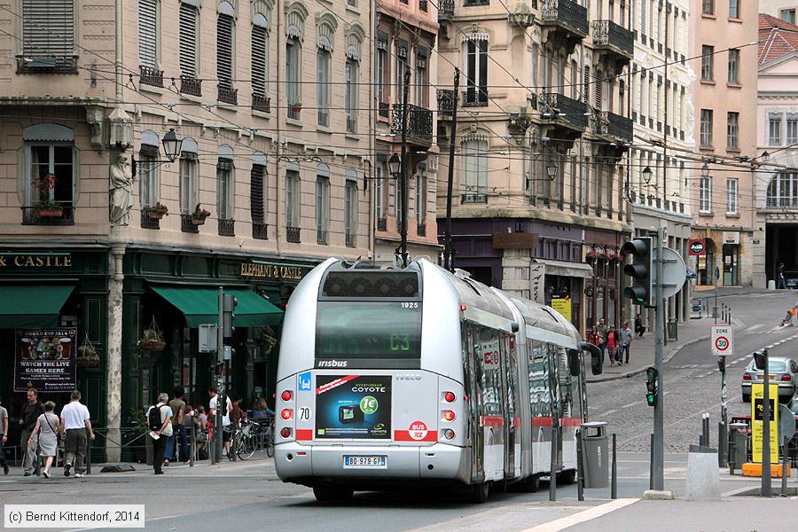 Trolleybus Lyon - 1925
/ Bild: lyon1925_bk1406290280.jpg Trolleybus Lyon - 1925
/ Bild: lyon1925_bk1406290280.jpg