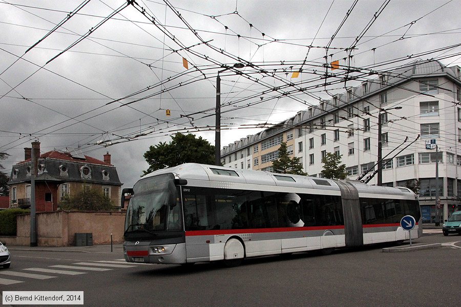 Trolleybus Lyon - 2912
/ Bild: lyon2912_bk1404300464.jpg Trolleybus Lyon - 2912
/ Bild: lyon2912_bk1404300464.jpg
