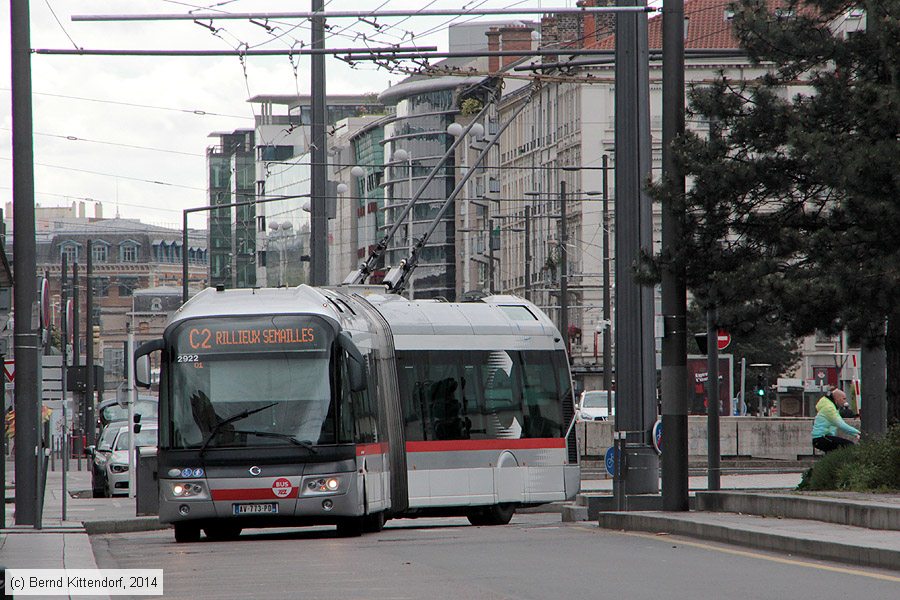 Trolleybus Lyon - 2922
/ Bild: lyon2922_bk1404270199.jpg