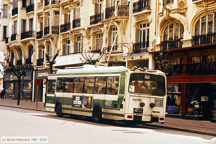 Trolleybus Saint-Étienne - 423
/ Bild: stas423_vb001726.jpg Trolleybus Saint-Étienne - 423
/ Bild: stas423_vb001726.jpg