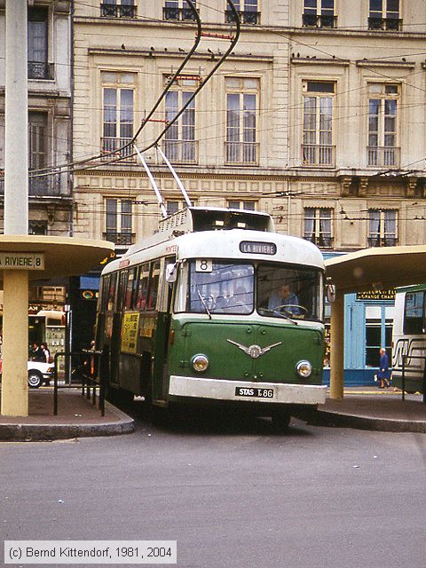 Trolleybus Saint-Étienne - 86
/ Bild: stast86_ds035506.jpg
