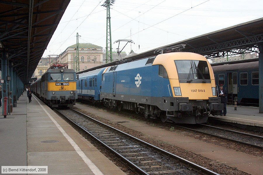 MAV - 1047010-2
/ Bild: mav10470102_bk0809180085.jpg