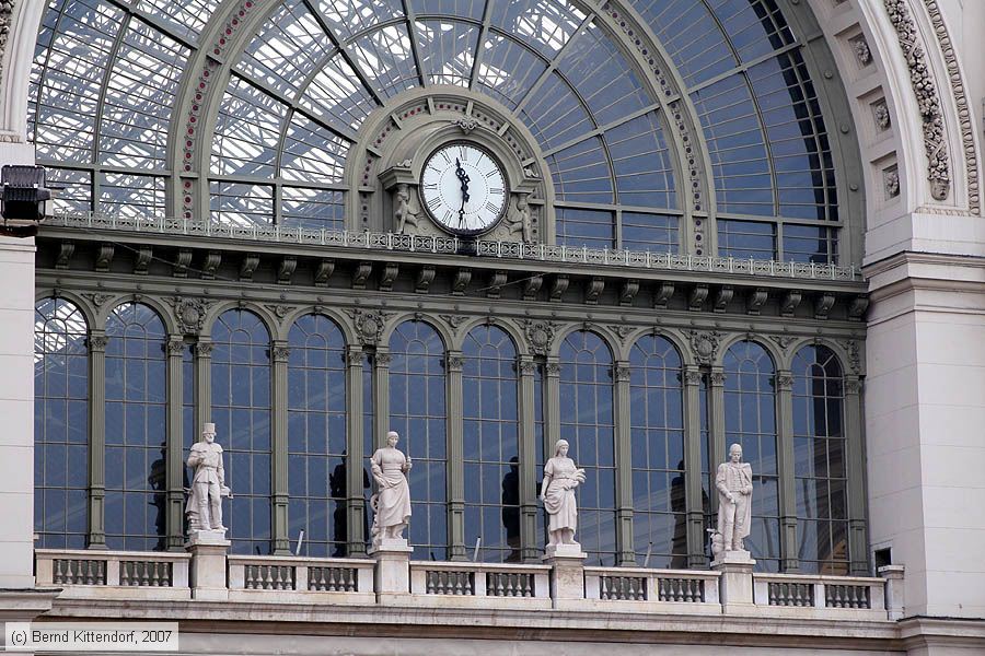 Bahnhof Budapest Keleti
/ Bild: bfbudapestkeleti_bk0708090149.jpg