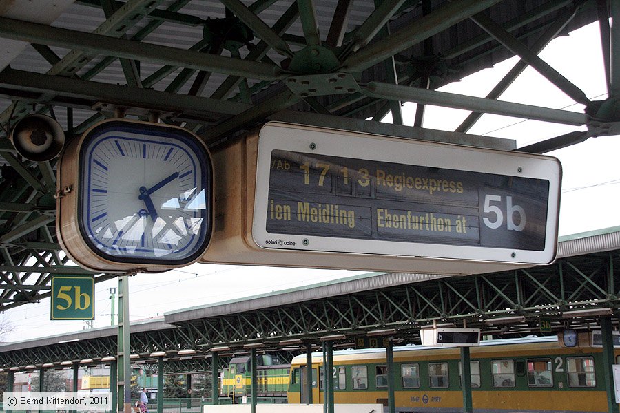 Bahnhof Sopron
/ Bild: bfsopron_bk1103140357.jpg