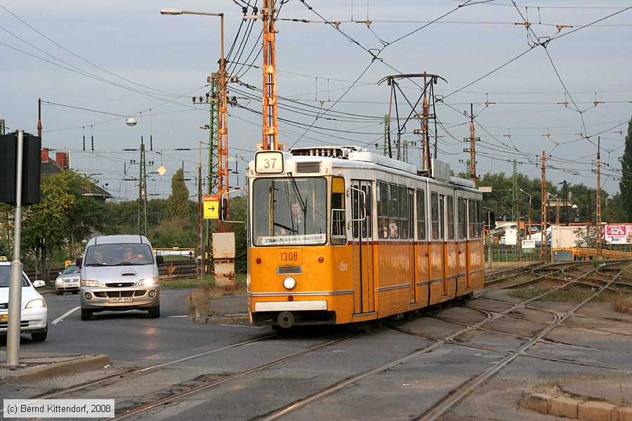 Budapest - Straßenbahn - 1308
/ Bild: budapest1308_bk0809180437.jpg
