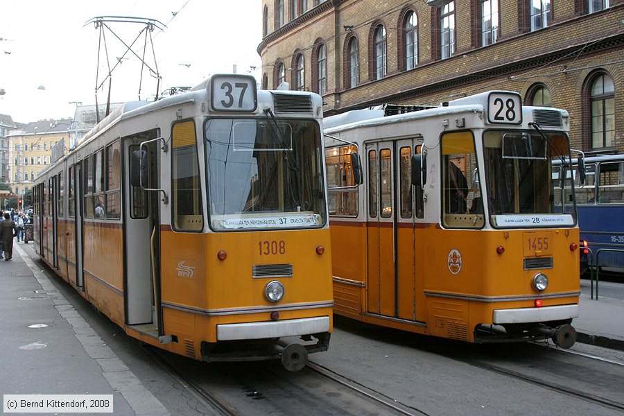 Budapest - Straßenbahn - 1308
/ Bild: budapest1308_bk0809180441.jpg