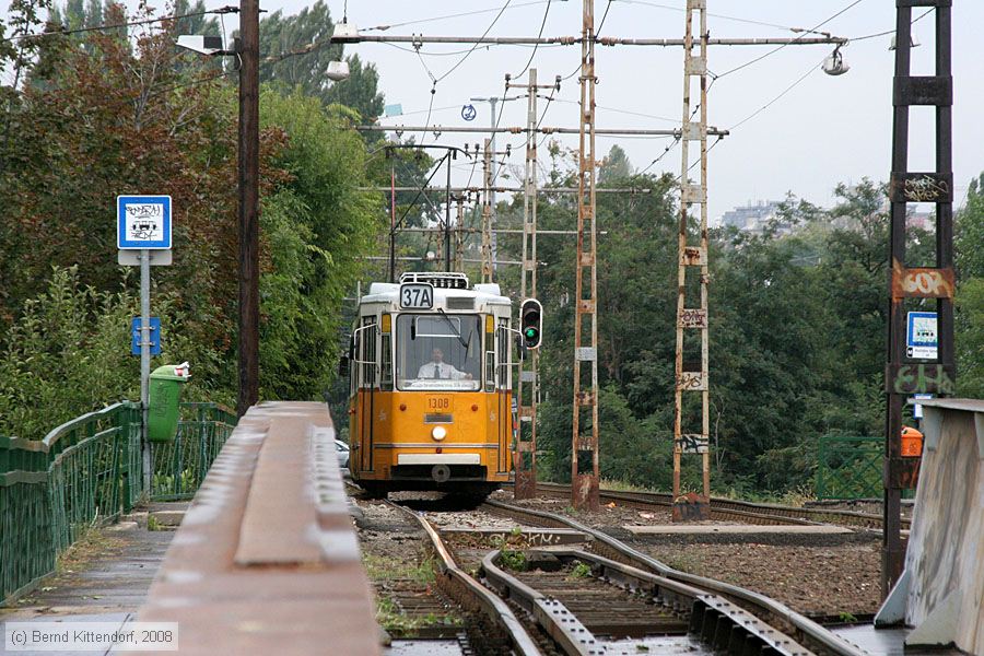 Budapest - Straßenbahn - 1308
/ Bild: budapest1308_bk0809200036.jpg