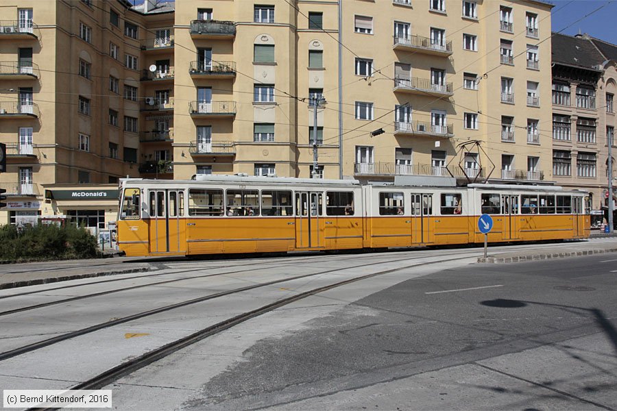 Budapest - Straßenbahn - 1313
/ Bild: budapest1313_bk1608310272.jpg