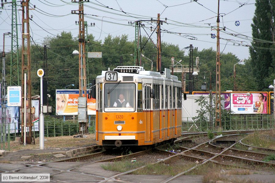 Budapest - Straßenbahn - 1320
/ Bild: budapest1320_bk0809180384.jpg