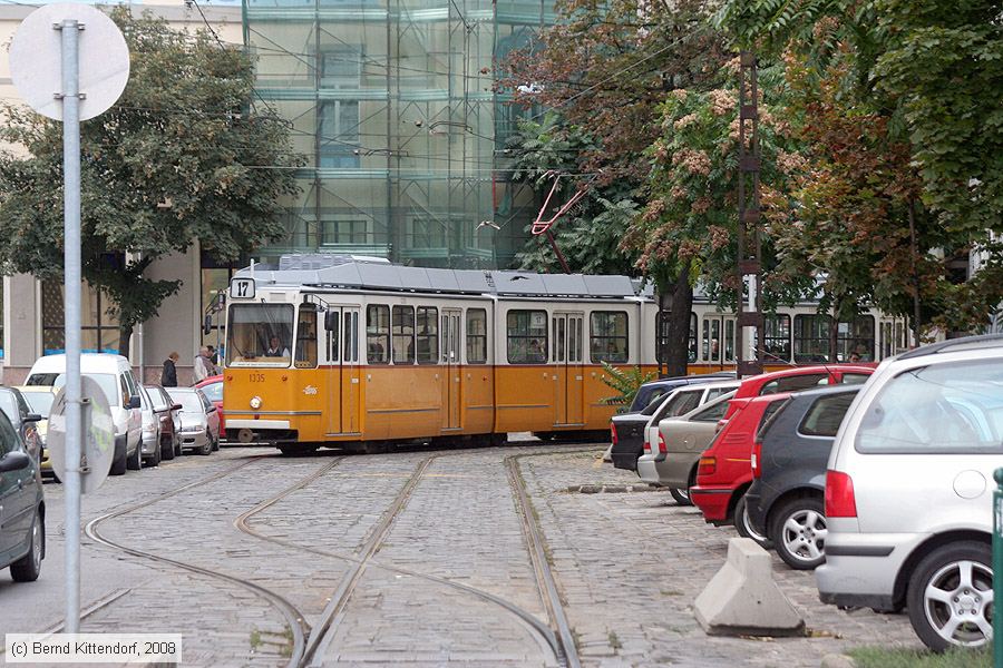 Budapest - Straßenbahn - 1335
/ Bild: budapest1335_bk0809190186.jpg Budapest - Straßenbahn - 1335
/ Bild: budapest1335_bk0809190186.jpg