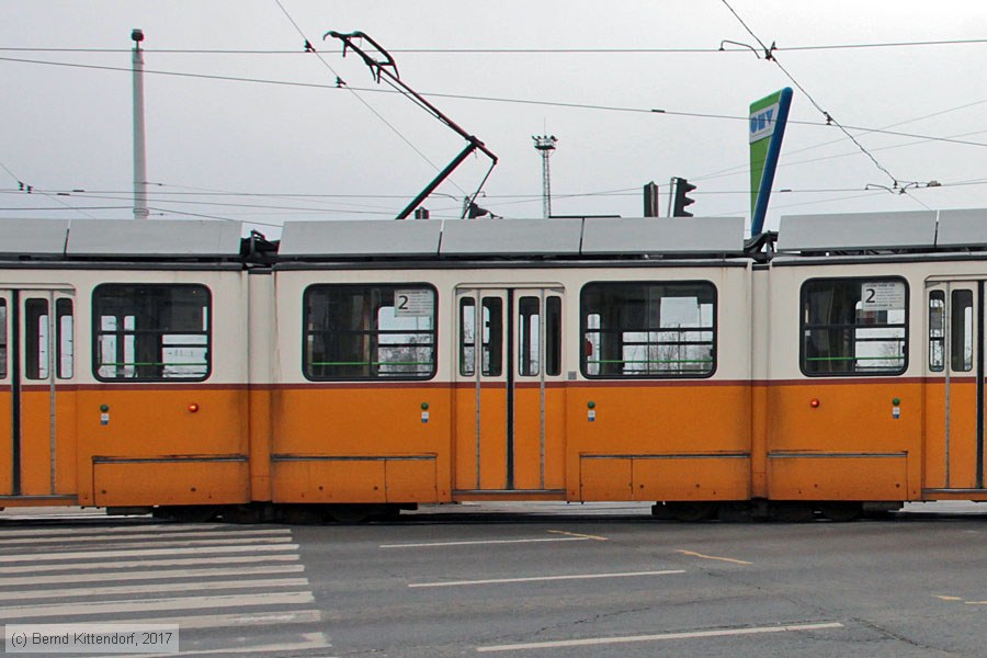 Budapest - Straßenbahn - 1345
/ Bild: budapest1345_bk1703010247.jpg Budapest - Straßenbahn - 1345
/ Bild: budapest1345_bk1703010247.jpg