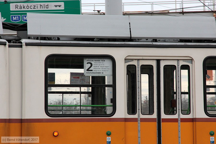 Budapest - Stra&szlig;enbahn - 1345
/ Bild: budapest1345_bk1703010248.jpg
