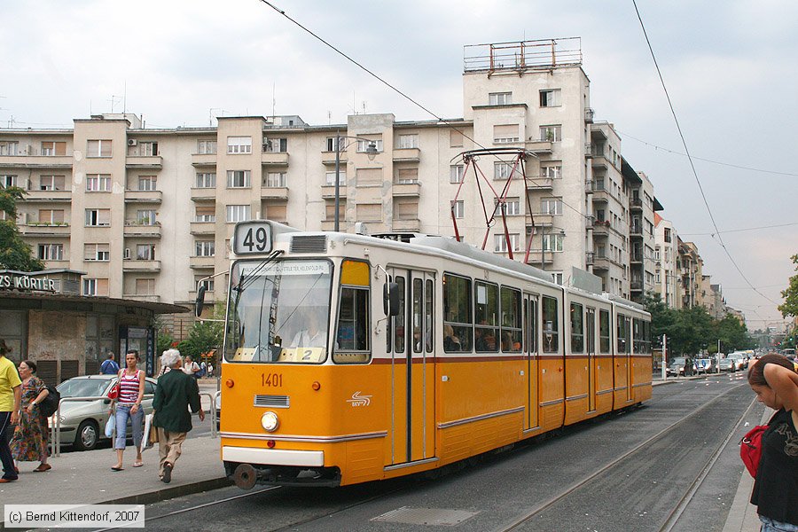 Budapest - Straßenbahn - 1401
/ Bild: budapest1401_bk0708090490.jpg Budapest - Straßenbahn - 1401
/ Bild: budapest1401_bk0708090490.jpg