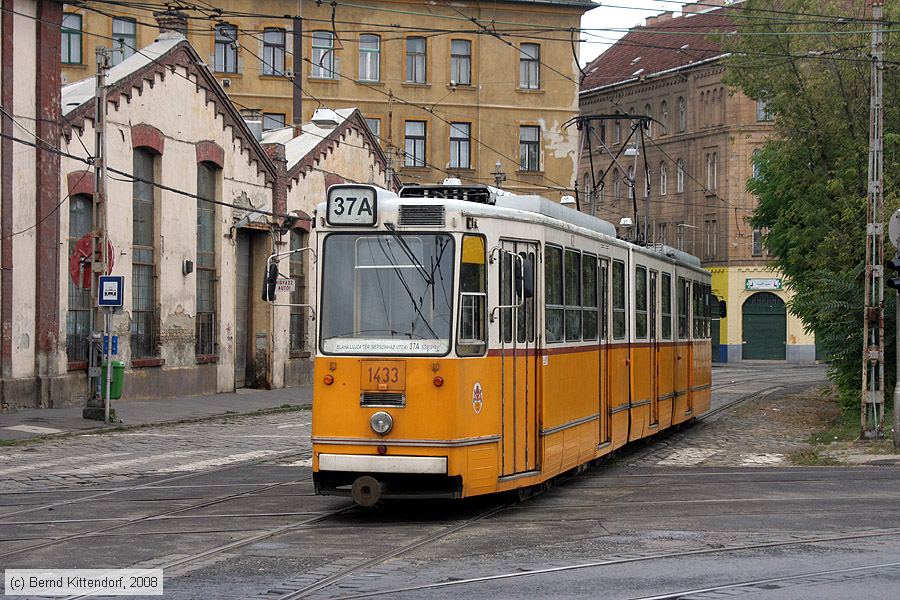 Budapest - Straßenbahn - 1433
/ Bild: budapest1433_bk0809200086.jpg Budapest - Straßenbahn - 1433
/ Bild: budapest1433_bk0809200086.jpg