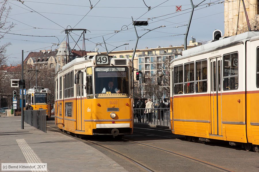 Budapest - Straßenbahn - 1440
/ Bild: budapest1440_bk1702280062.jpg Budapest - Straßenbahn - 1440
/ Bild: budapest1440_bk1702280062.jpg