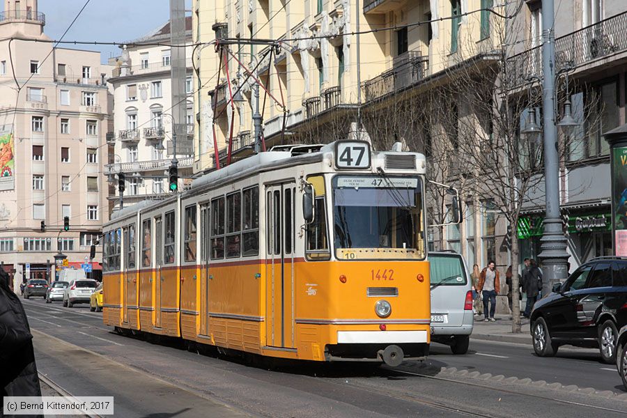 Budapest - Straßenbahn - 1442
/ Bild: budapest1442_bk1702280044.jpg Budapest - Straßenbahn - 1442
/ Bild: budapest1442_bk1702280044.jpg