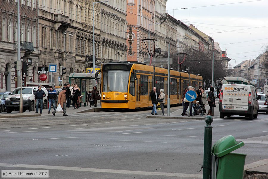 Budapest - Stra&szlig;enbahn - 2001
/ Bild: budapest2001_bk1702270199.jpg