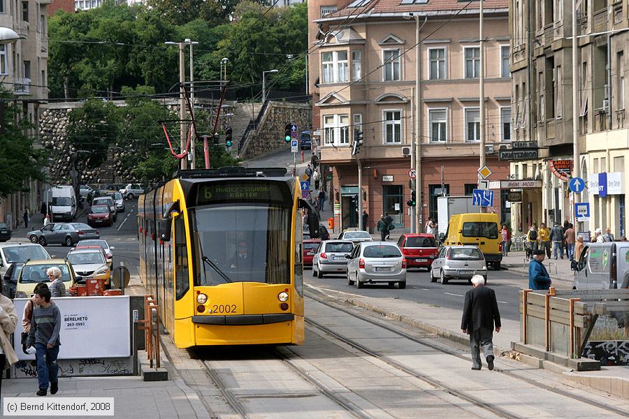 Budapest - Straßenbahn - 2002
/ Bild: budapest2002_bk0809190175.jpg Budapest - Straßenbahn - 2002
/ Bild: budapest2002_bk0809190175.jpg