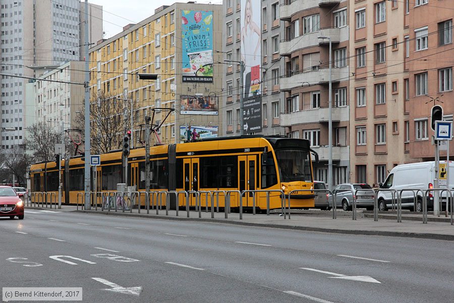 Budapest - Straßenbahn - 2003
/ Bild: budapest2003_bk1702270269.jpg Budapest - Straßenbahn - 2003
/ Bild: budapest2003_bk1702270269.jpg