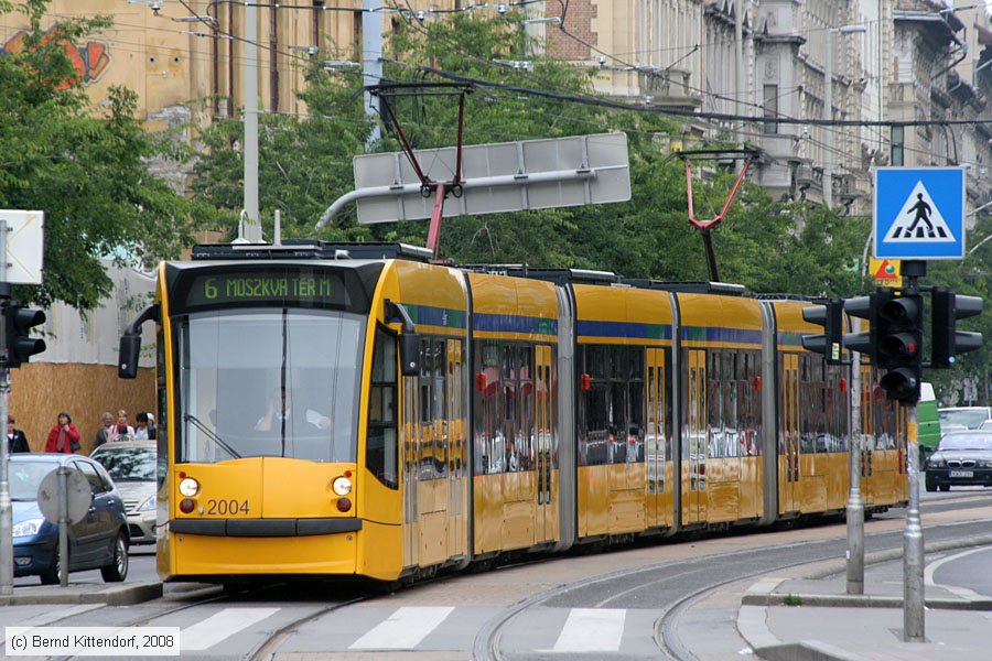 Budapest - Straßenbahn - 2004
/ Bild: budapest2004_bk0809190142.jpg Budapest - Straßenbahn - 2004
/ Bild: budapest2004_bk0809190142.jpg