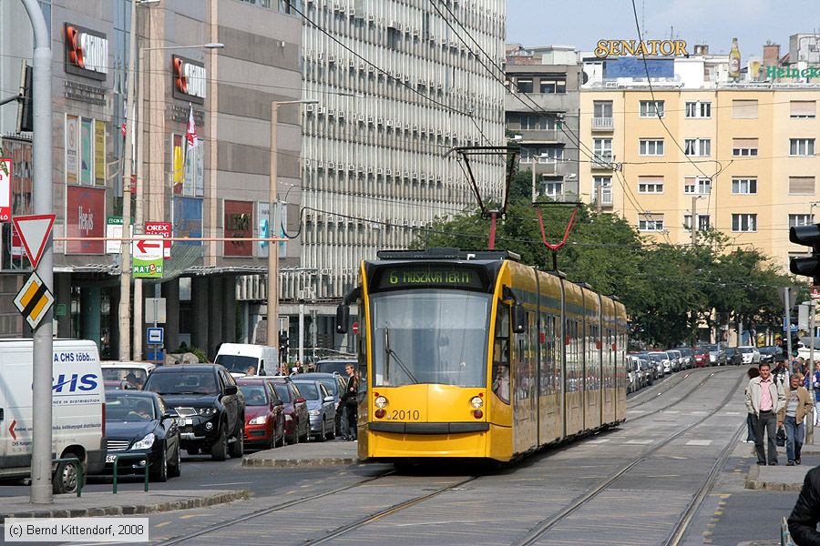 Budapest - Straßenbahn - 2010
/ Bild: budapest2010_bk0809190252.jpg