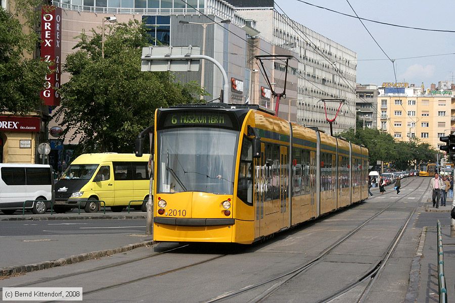 Budapest - Straßenbahn - 2010
/ Bild: budapest2010_bk0809190254.jpg