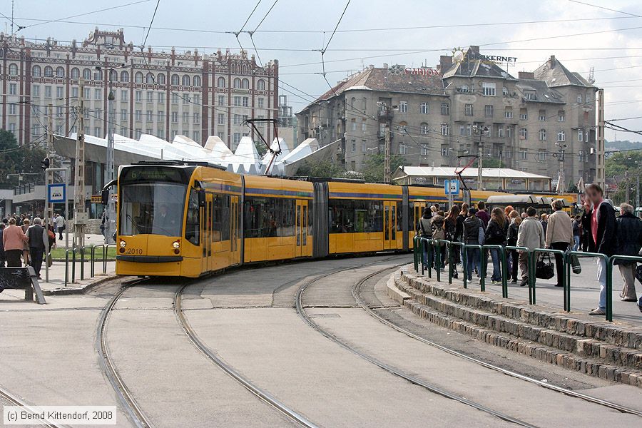 Budapest - Straßenbahn - 2010
/ Bild: budapest2010_bk0809190259.jpg