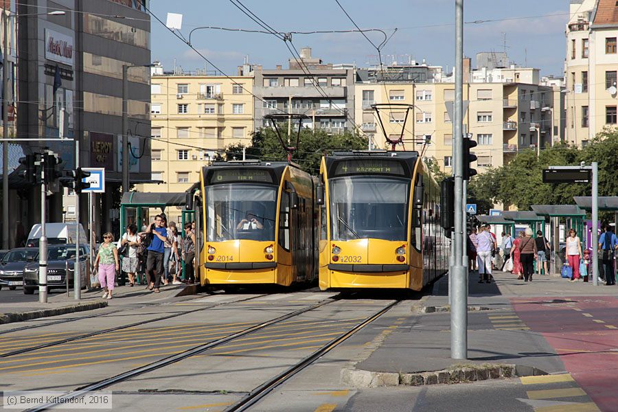 Budapest - Straßenbahn - 2014
/ Bild: budapest2014_bk1608310461.jpg Budapest - Straßenbahn - 2014
/ Bild: budapest2014_bk1608310461.jpg