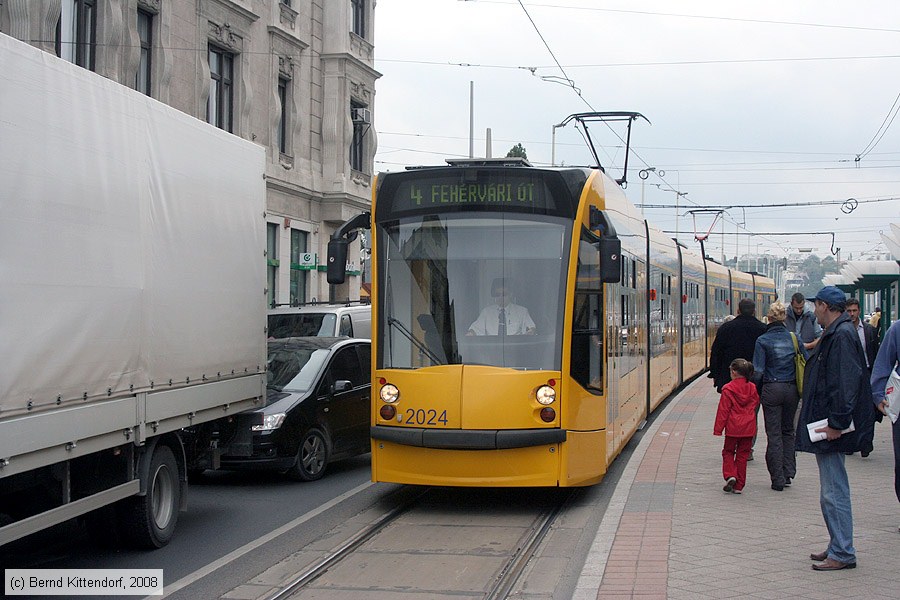 Budapest - Straßenbahn - 2024
/ Bild: budapest2024_bk0809190150.jpg