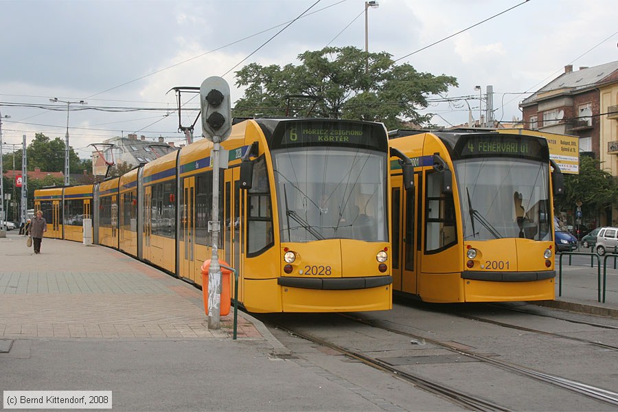 Budapest - Straßenbahn - 2028
/ Bild: budapest2028_bk0809190230.jpg Budapest - Straßenbahn - 2028
/ Bild: budapest2028_bk0809190230.jpg