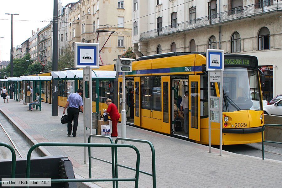 Budapest - Straßenbahn - 2029
/ Bild: budapest2029_bk0708090505.jpg