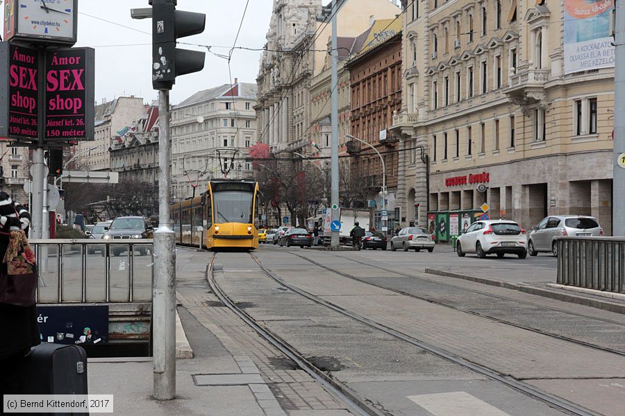 Budapest - Straßenbahn - 2032
/ Bild: budapest2032_bk1703010005.jpg